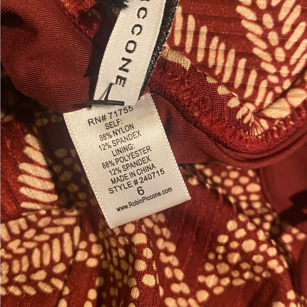 Robin Piccone printed one piece. NWT - Picture 9 of 9